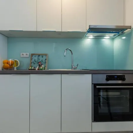 Spacious Two Sis In With Terrace Zadar